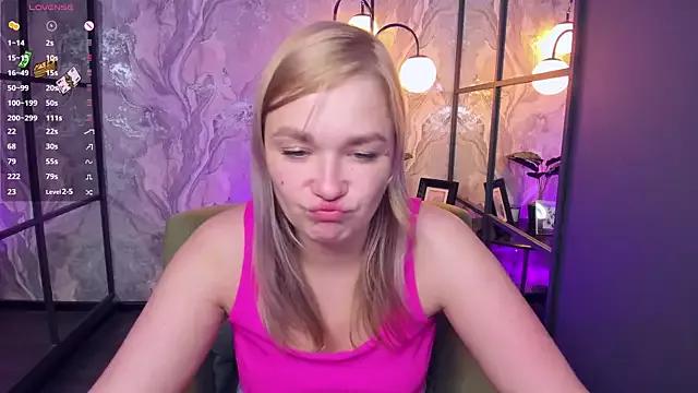 Entertain your itch for girls livestreamers with our collection of stunning models, skilled in the art of temptation and delight.
