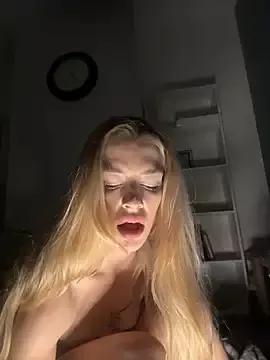Entertain your itch for girls livestreamers with our collection of stunning models, skilled in the art of temptation and delight.