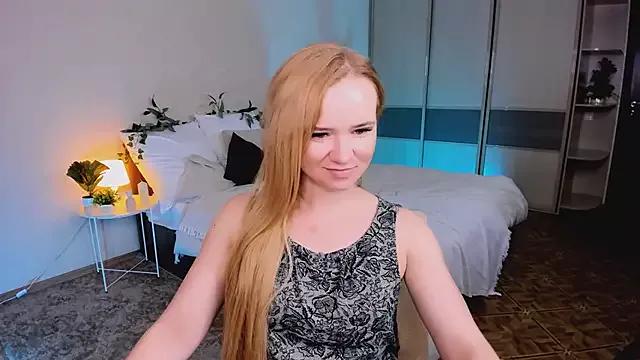 BellaSmitty from StripChat is Freechat