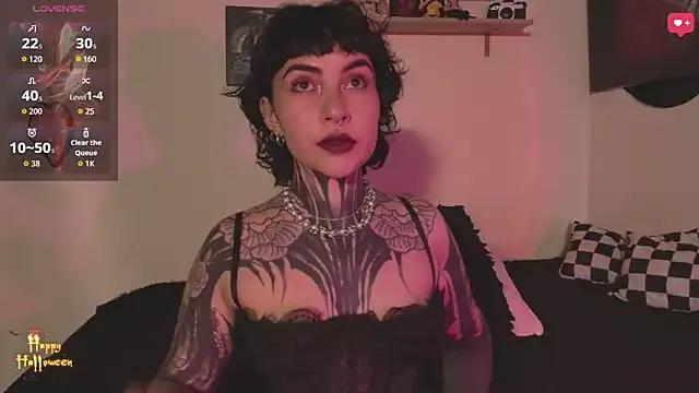 BellaVeil_ from StripChat is Freechat