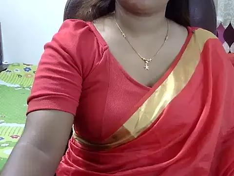 BengaliQueenStar from StripChat is Freechat