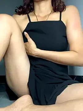BerryBella68 from StripChat is Freechat