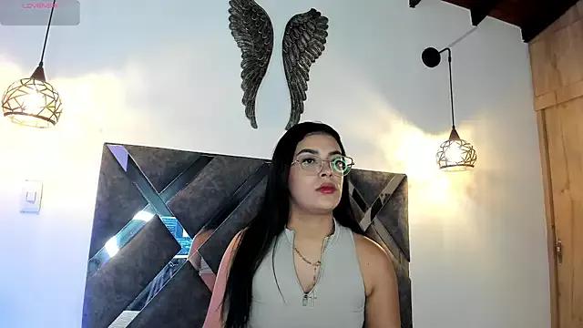 Entertain your itch for girls livestreamers with our collection of stunning models, skilled in the art of temptation and delight.