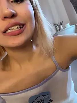 Entertain your itch for girls livestreamers with our collection of stunning models, skilled in the art of temptation and delight.