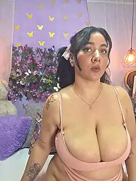 Entertain your itch for girls livestreamers with our collection of stunning models, skilled in the art of temptation and delight.
