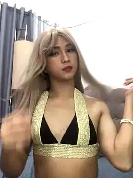 BigCockSelfsuckerForYou from StripChat is Freechat