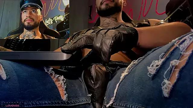 billyMayer_ from StripChat is Freechat