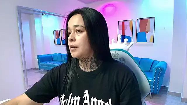 Black_roseee from StripChat is Freechat