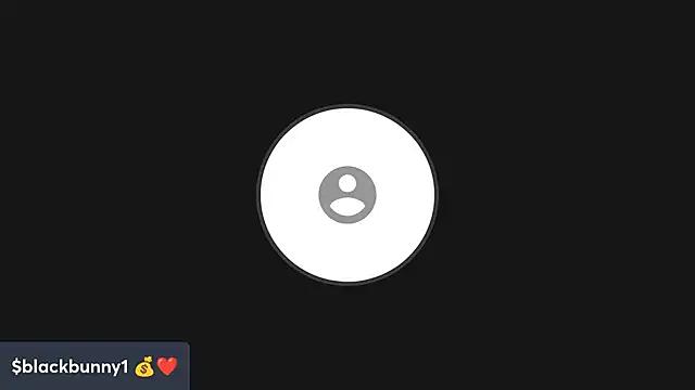 BlackBunnii from StripChat is Freechat