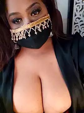 blackpearl____ from StripChat is Freechat