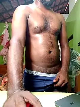 BlackRosh from StripChat is Freechat