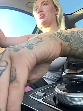 blissdimicco from StripChat is Freechat