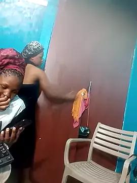 BlondieBitch from StripChat is Freechat