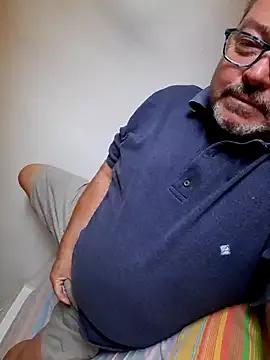 bluangelo from StripChat is Freechat