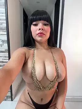 BrendaCrean from StripChat is Freechat
