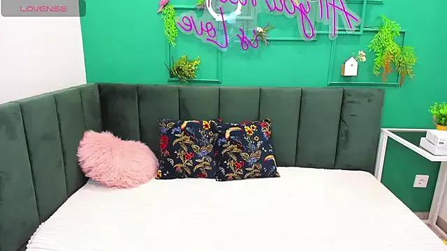 Brittany_Moore from StripChat is Freechat