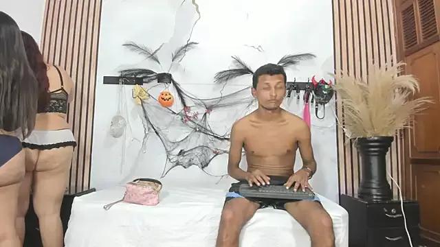 Entertain your itch for girls livestreamers with our collection of stunning models, skilled in the art of temptation and delight.