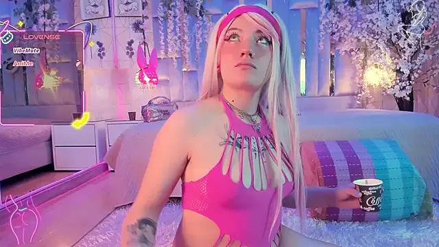 Entertain your itch for girls livestreamers with our collection of stunning models, skilled in the art of temptation and delight.