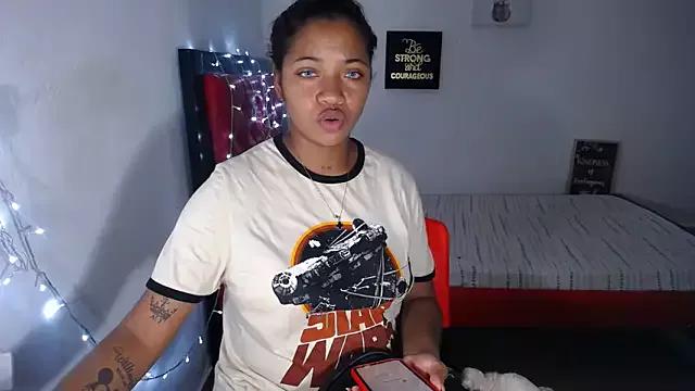 Brunette_sexy_12 from StripChat is Freechat