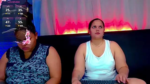 brunnette_hot from StripChat is Freechat
