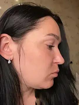BunnyLinda from StripChat is Freechat