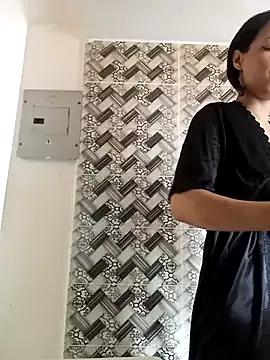 Callmelove99 from StripChat is Freechat