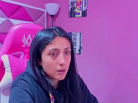 Cameron_cutte from StripChat is Freechat
