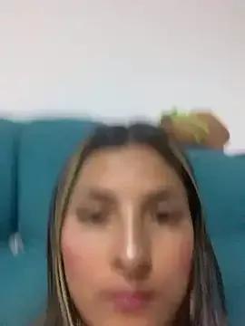 Photos of cami-leon from StripChat is Freechat