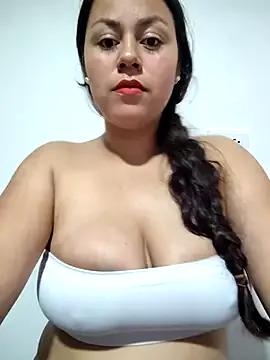 camila-titis from StripChat is Freechat
