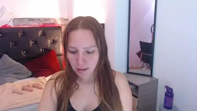 Entertain your itch for girls livestreamers with our collection of stunning models, skilled in the art of temptation and delight.