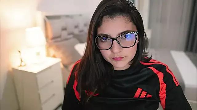 Entertain your itch for girls livestreamers with our collection of stunning models, skilled in the art of temptation and delight.
