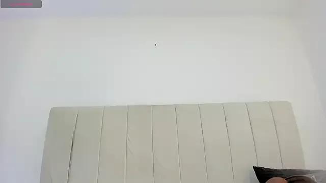 camilaadamss from StripChat is Freechat