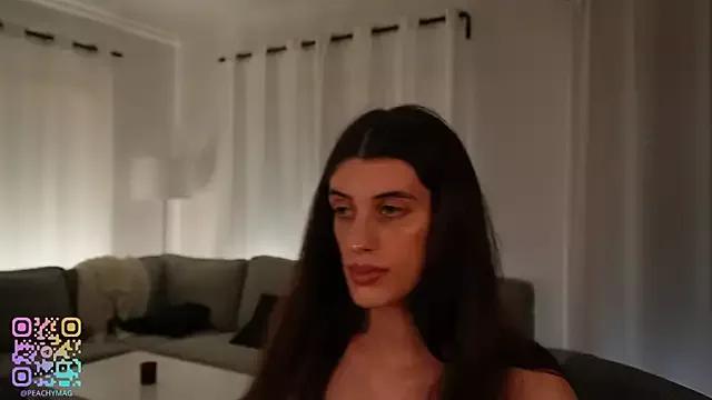 camilarry from StripChat is Freechat