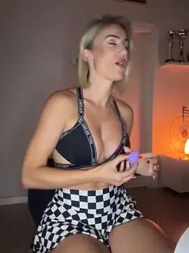Entertain your itch for girls livestreamers with our collection of stunning models, skilled in the art of temptation and delight.