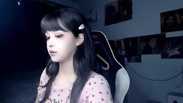 Entertain your itch for girls livestreamers with our collection of stunning models, skilled in the art of temptation and delight.