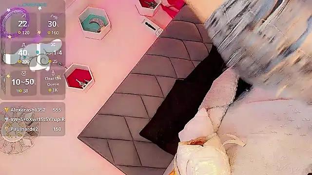 Entertain your itch for girls livestreamers with our collection of stunning models, skilled in the art of temptation and delight.