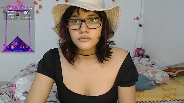 Candyy_gh from StripChat is Freechat
