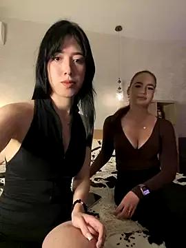 Entertain your itch for girls livestreamers with our collection of stunning models, skilled in the art of temptation and delight.