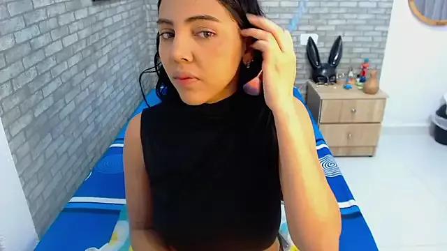 Entertain your itch for girls livestreamers with our collection of stunning models, skilled in the art of temptation and delight.
