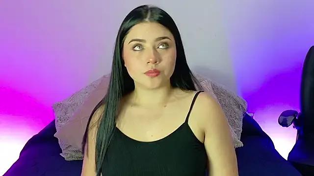CarlaWeelss from StripChat is Freechat