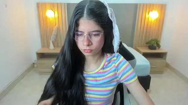 carlina_15 from StripChat is Freechat