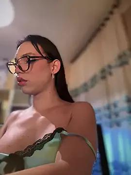 Entertain your itch for girls livestreamers with our collection of stunning models, skilled in the art of temptation and delight.