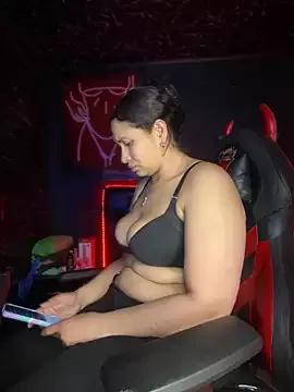 Carola-Ross from StripChat is Freechat