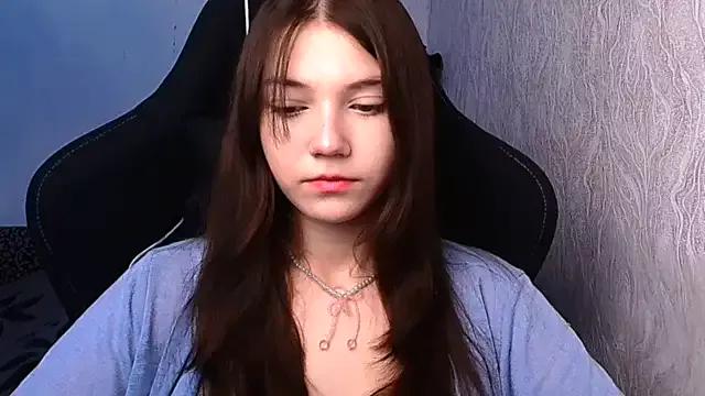 Carolina_lina from StripChat is Freechat