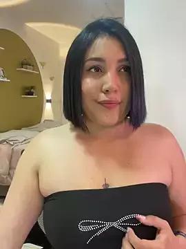 caroline__muller from StripChat is Freechat