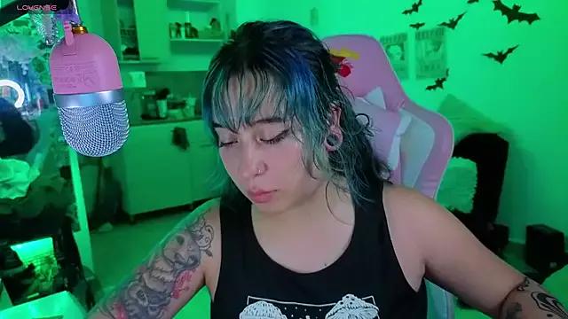 Entertain your itch for girls livestreamers with our collection of stunning models, skilled in the art of temptation and delight.