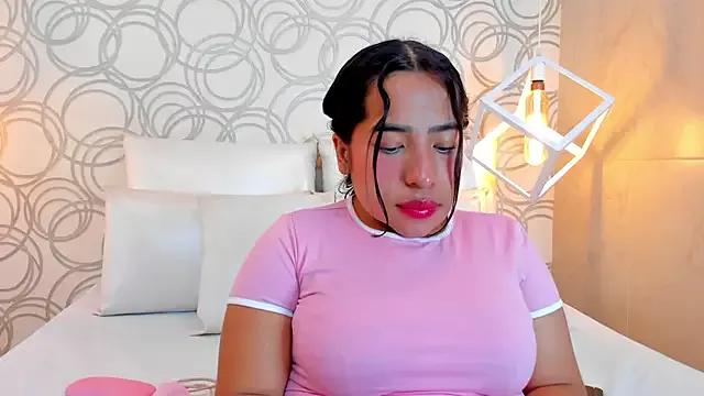 Entertain your itch for girls livestreamers with our collection of stunning models, skilled in the art of temptation and delight.