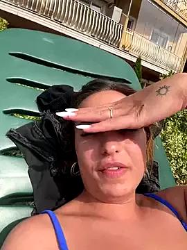 Photos of Celine_charme from StripChat is Freechat