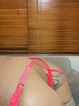 Photos of Charleigh_xx from StripChat is Freechat