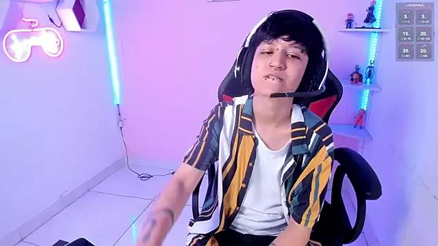 CharlieTaylor__ from StripChat is Freechat